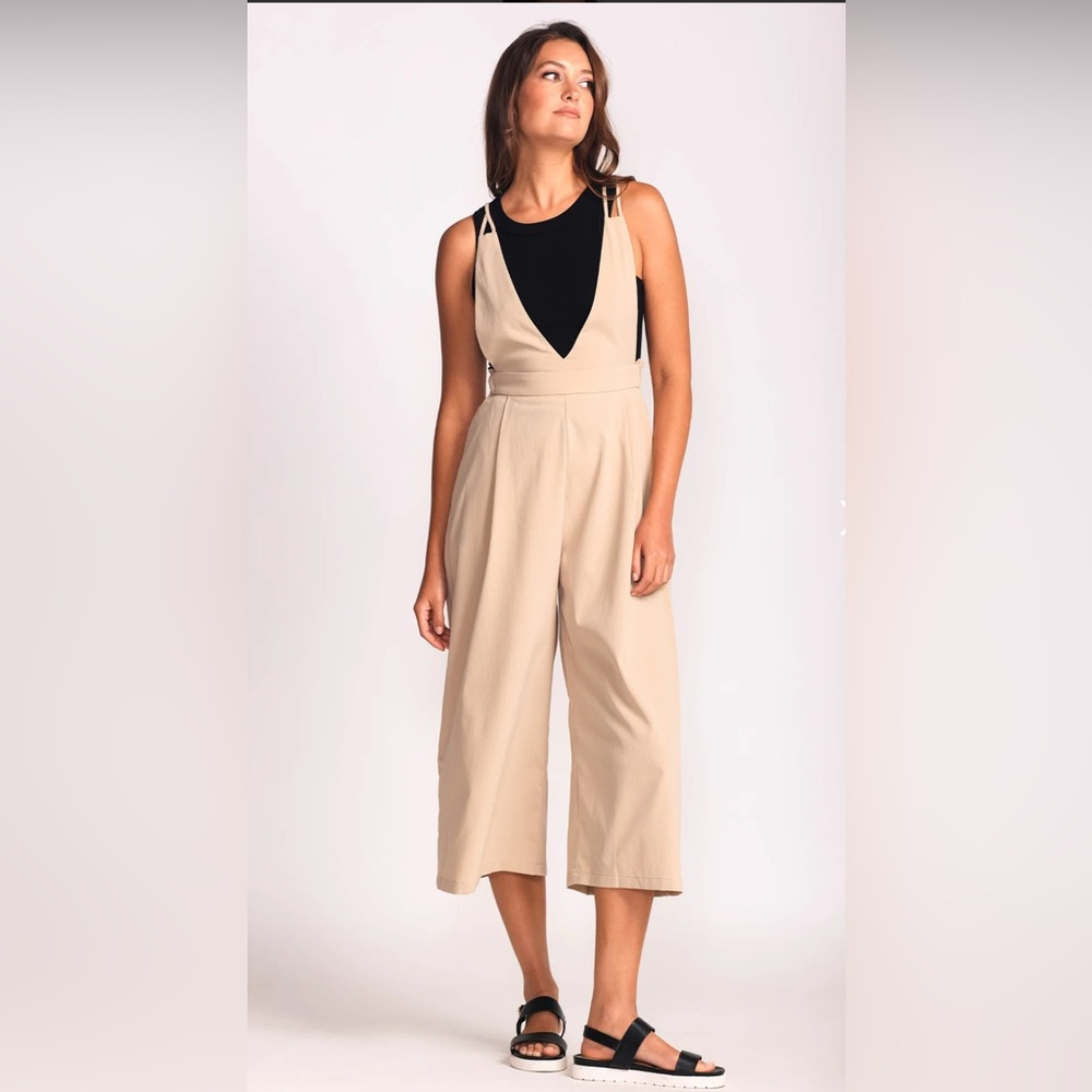 Pink Martini Ella Jumpsuit - Beige (crape material) size XL.  Great condition!
